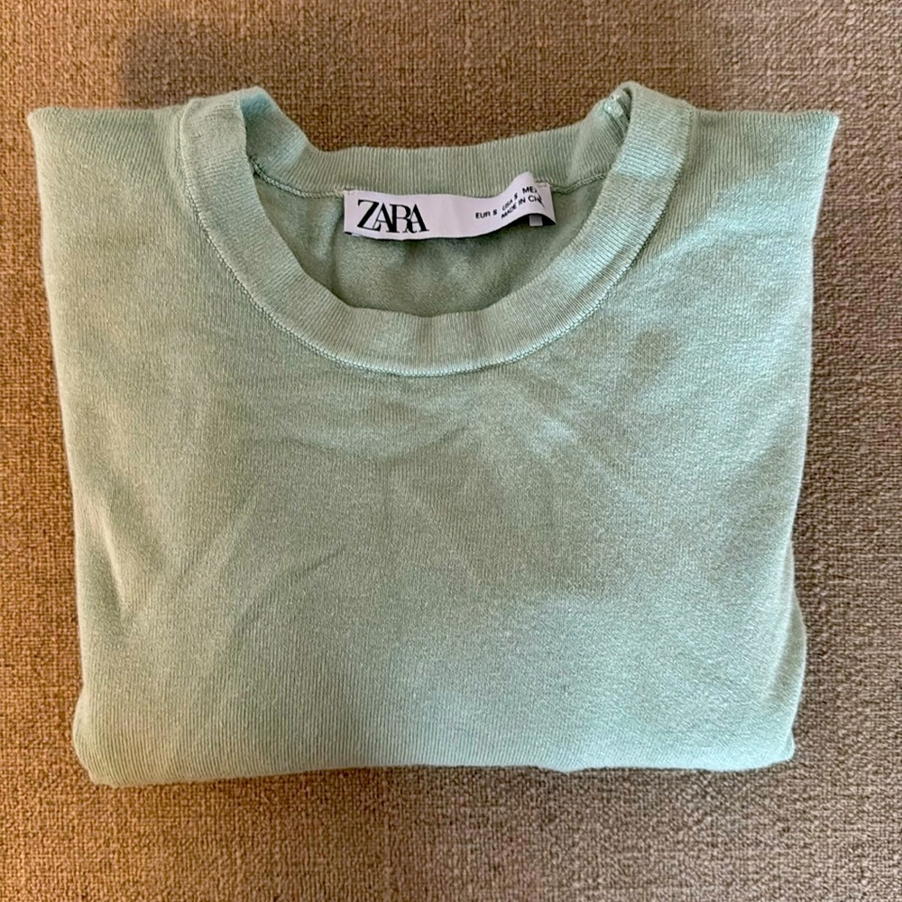 Zara mint green sweater
